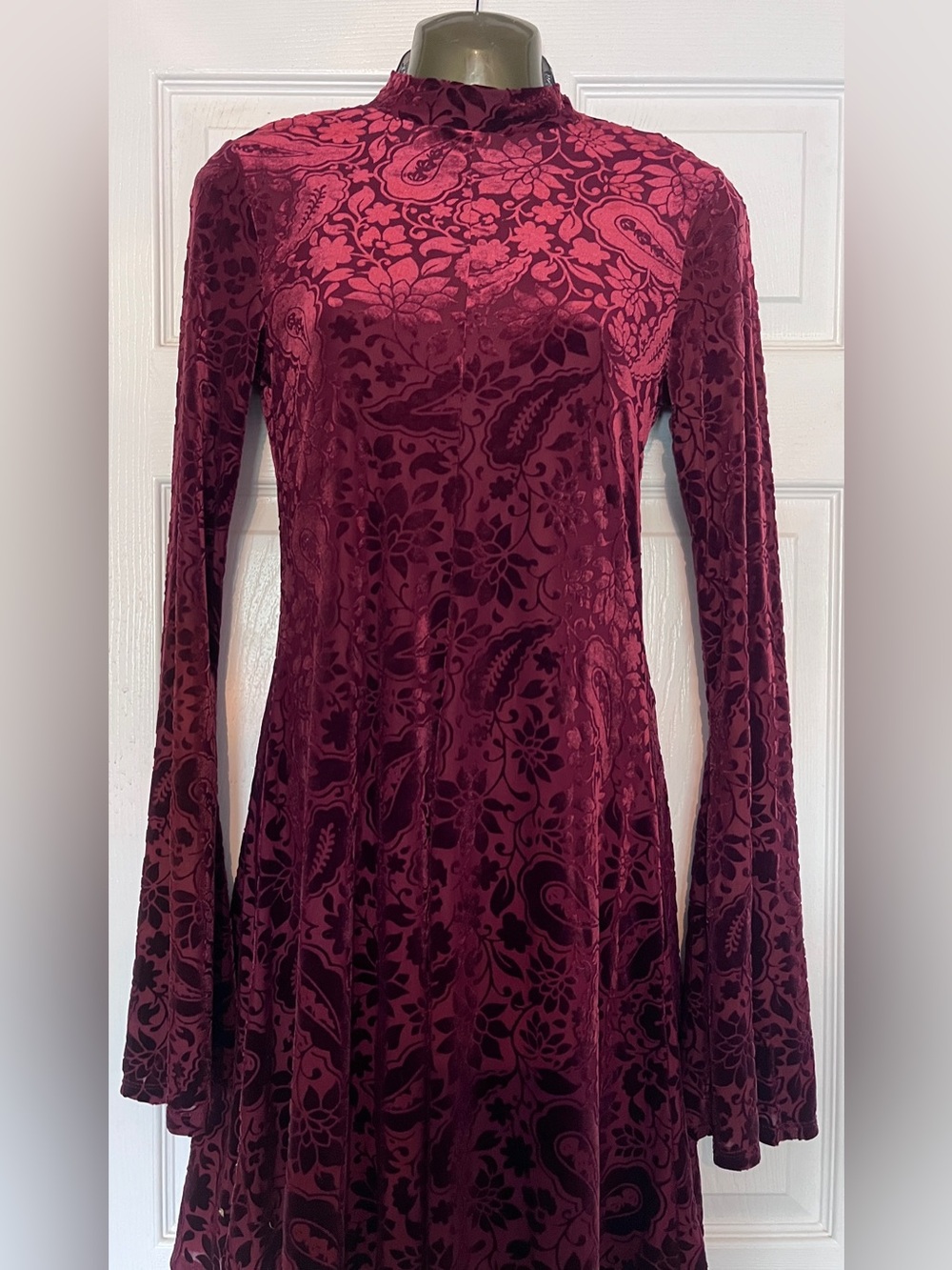 Velvet Burnout Burgundy Paisley Bell Long Sleeve Mini Dress - size [S]
